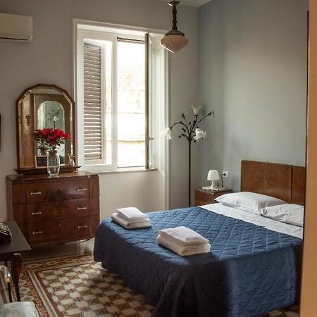 Battisti 18 Vintage Rooms Palermo Ngoại thất bức ảnh
